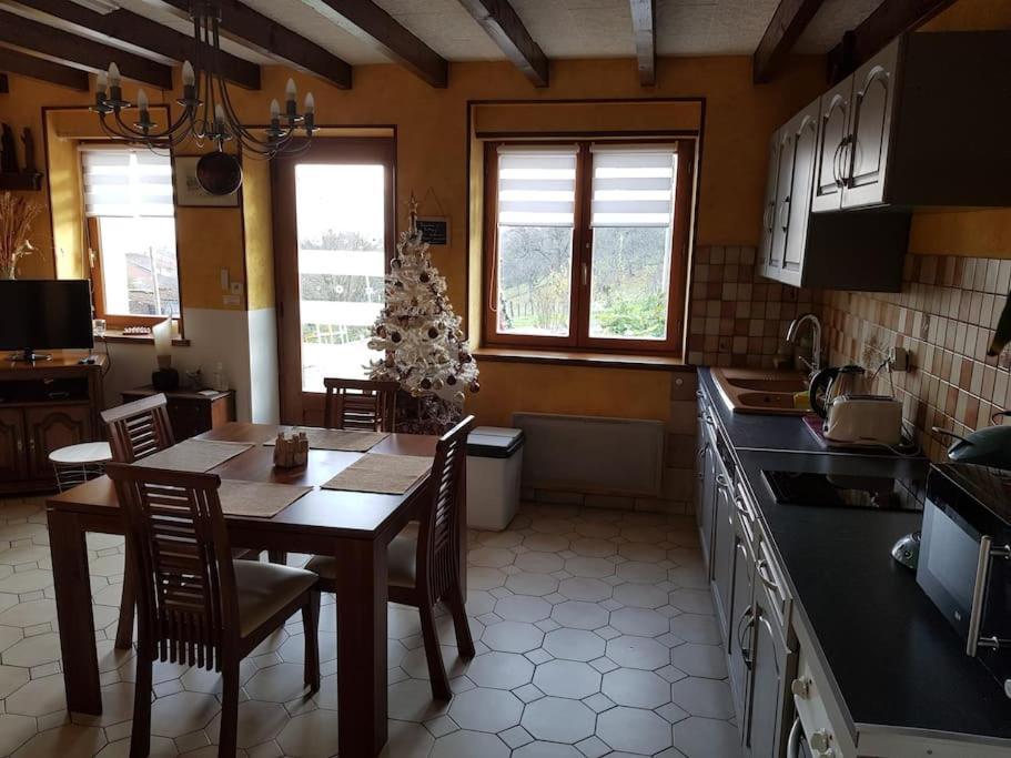 Les Souchottes, Charmante Maisonnette Bulligny Exteriör bild